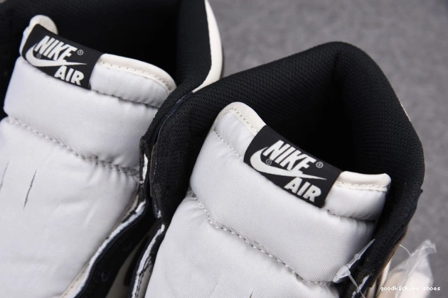 DARK AIR 1 JORDAN HIGH 555088-105 RETRO MOCHA 0717